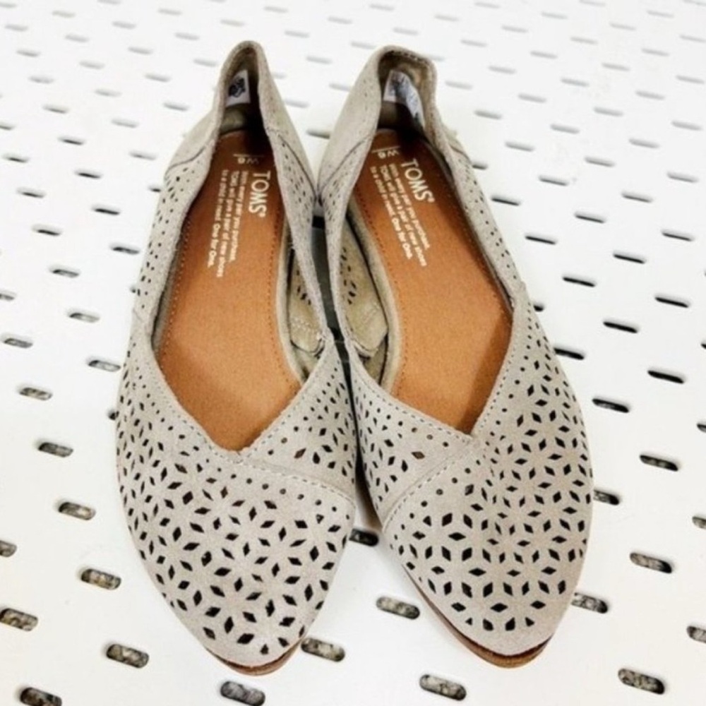 TOMS Jutti Desert Taupe Perforated Suede Pointed Toe Flats - 6